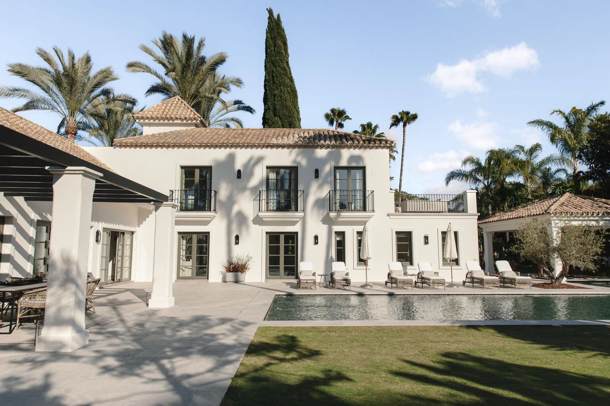 2-5bd7b9d04b45e33852eaf0ec6670150d