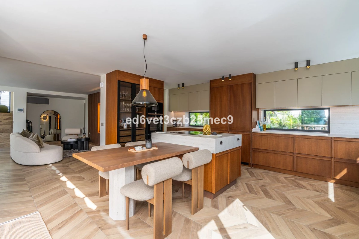 3-e898b2bb2a2fdfd06d2c39894dce8316