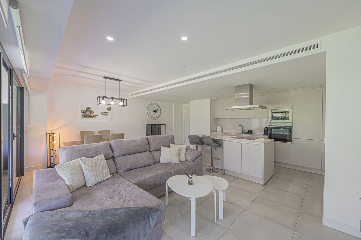 4-c23c0f86247804fa50226aecd8b0b2c8