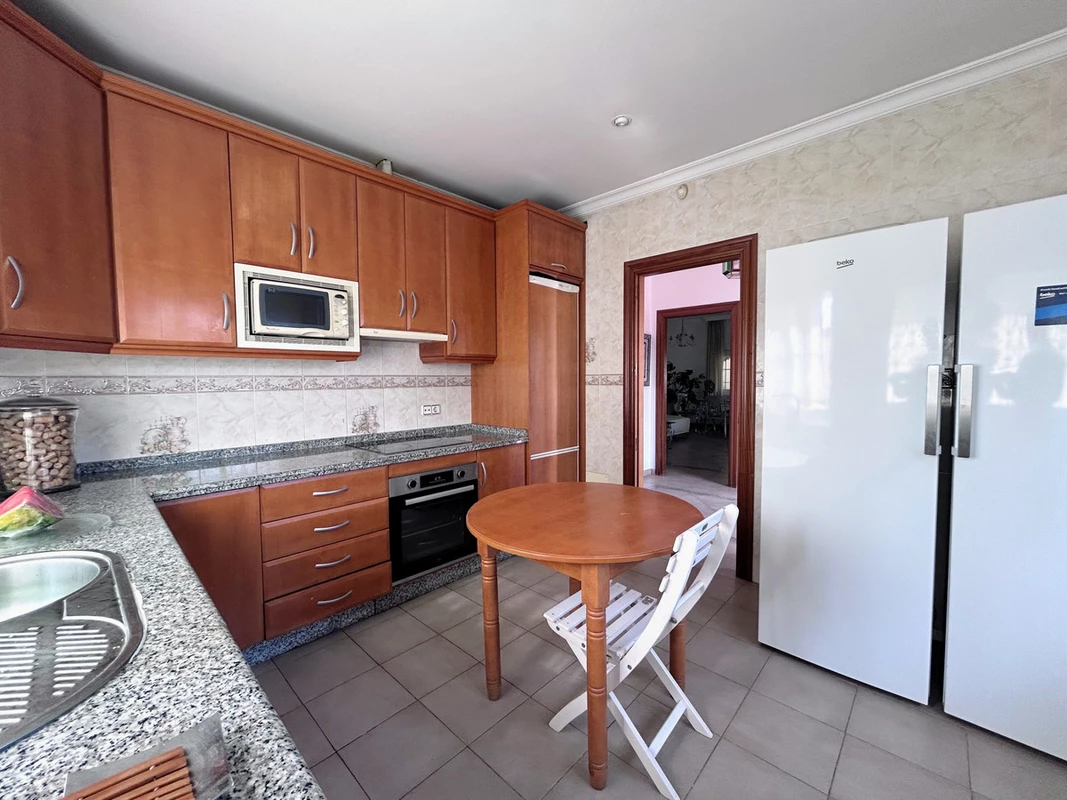 9-467d0cee5b725f3ef65f102a0c2e69c0