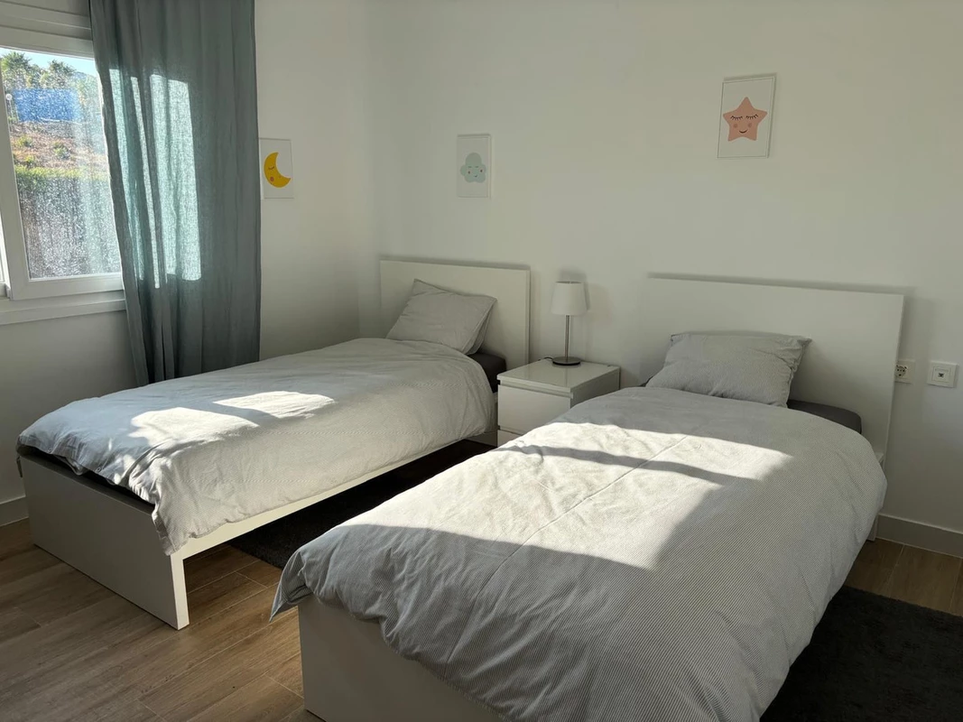 4-c23c0f86247804fa50226aecd8b0b2c8