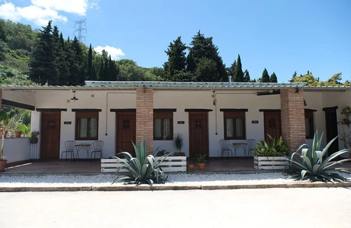 2-5bd7b9d04b45e33852eaf0ec6670150d