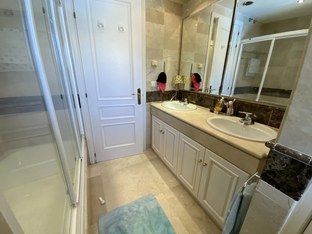 9-467d0cee5b725f3ef65f102a0c2e69c0