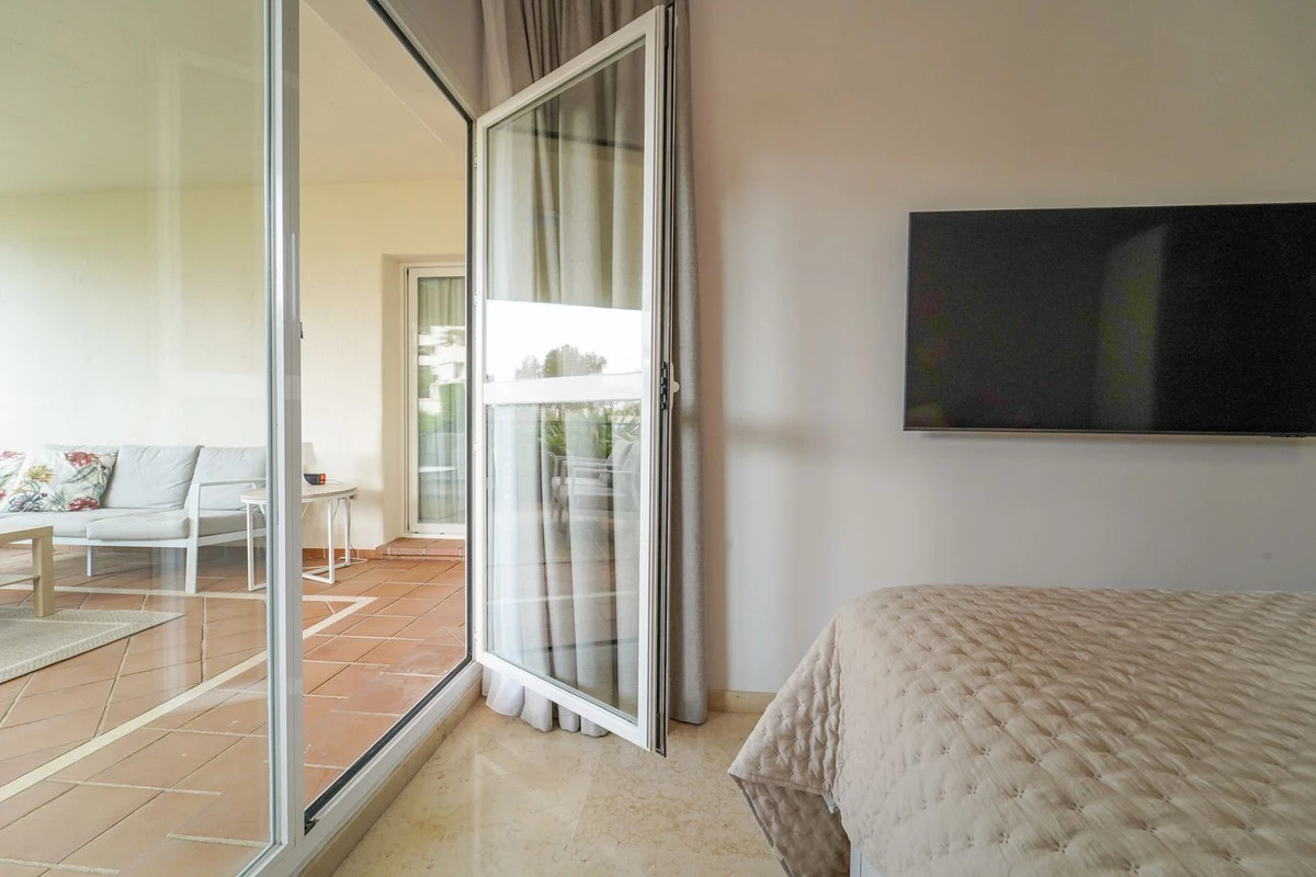 9-467d0cee5b725f3ef65f102a0c2e69c0