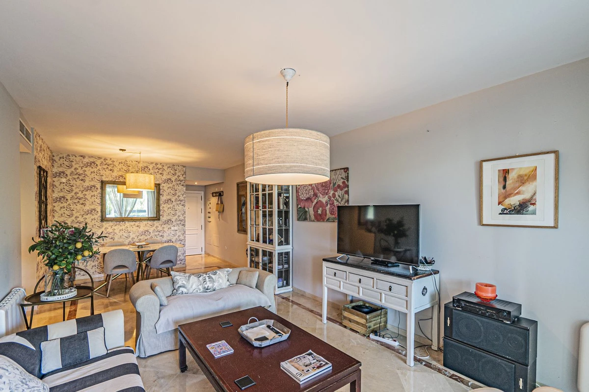 7-aa4cc561180b369757c0bb4af9886cd3