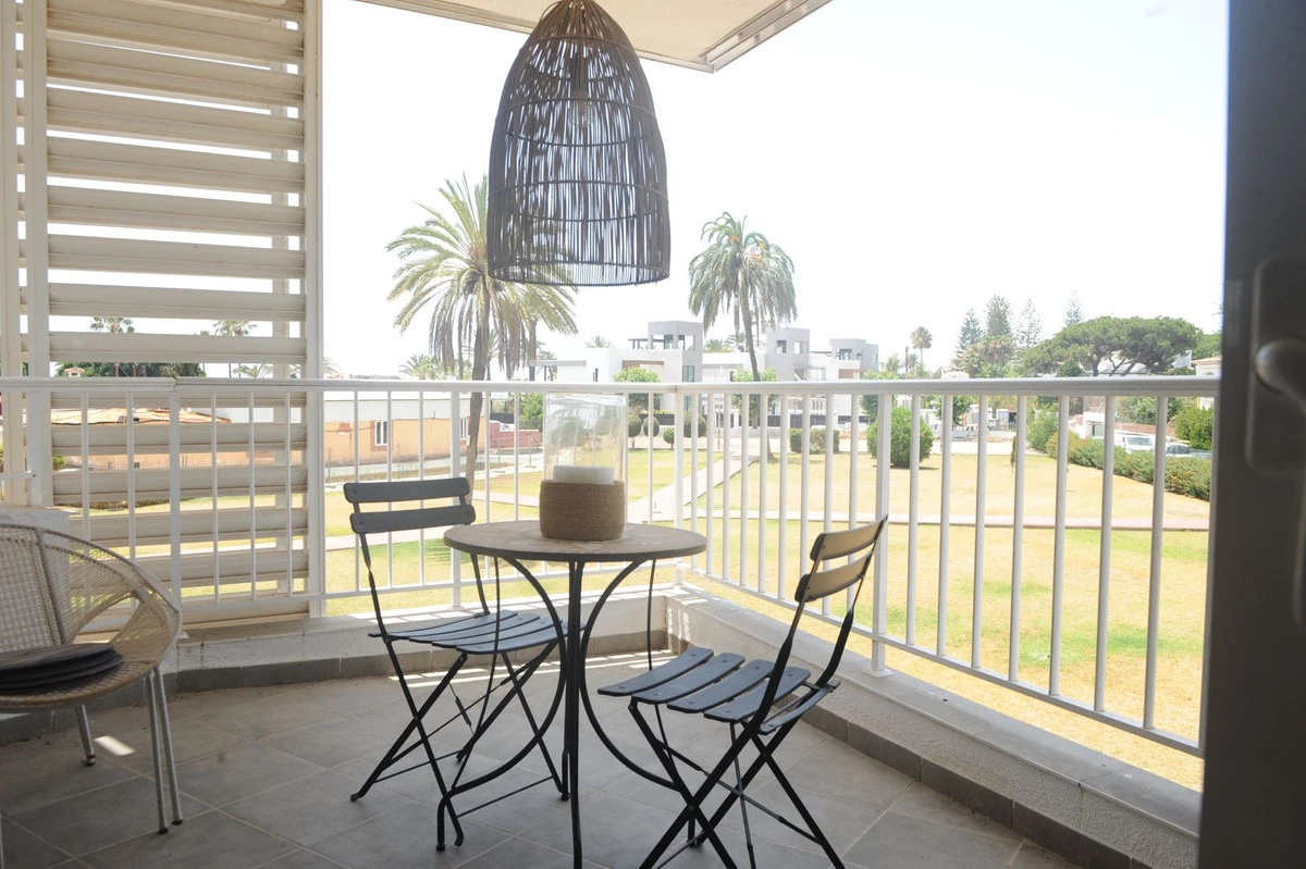 9-467d0cee5b725f3ef65f102a0c2e69c0