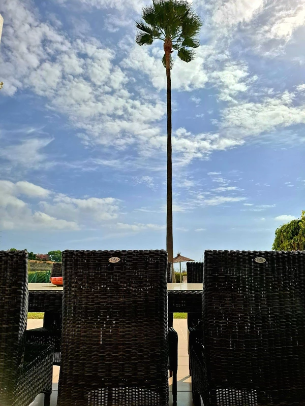 2-5bd7b9d04b45e33852eaf0ec6670150d