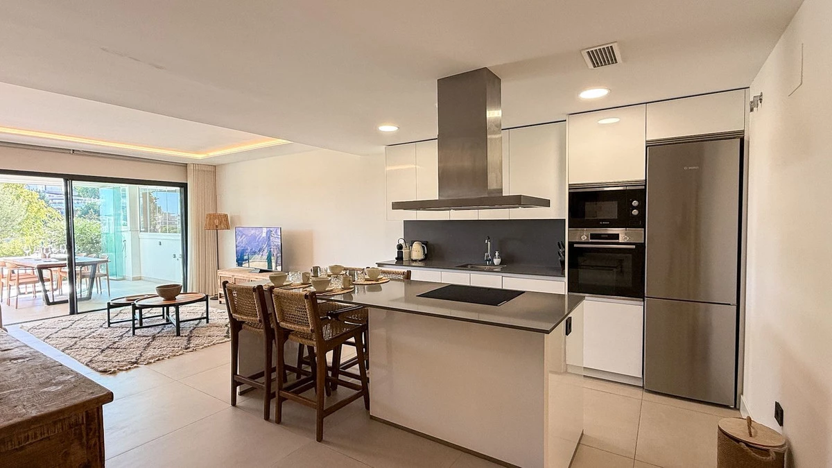 7-aa4cc561180b369757c0bb4af9886cd3