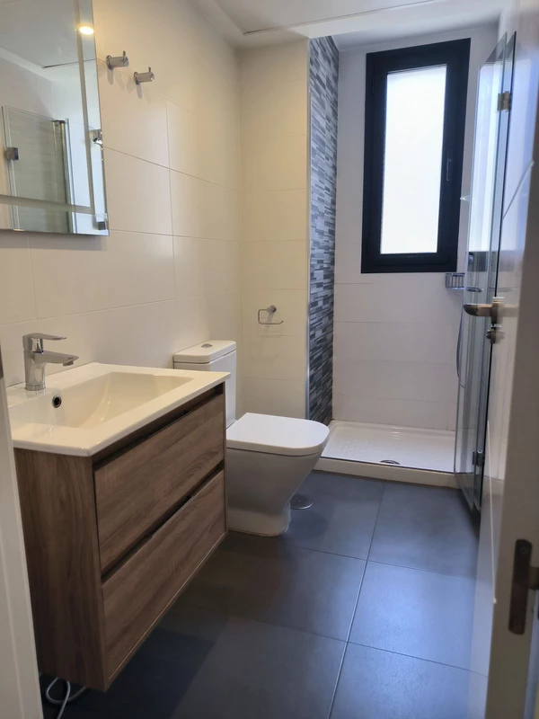 8-e64a9055bba3e77ac8aca3b893cdf826