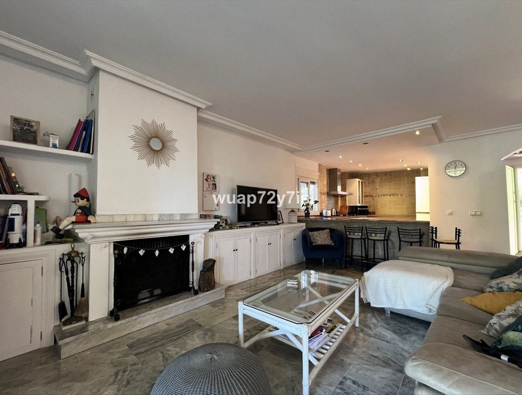 3-e898b2bb2a2fdfd06d2c39894dce8316