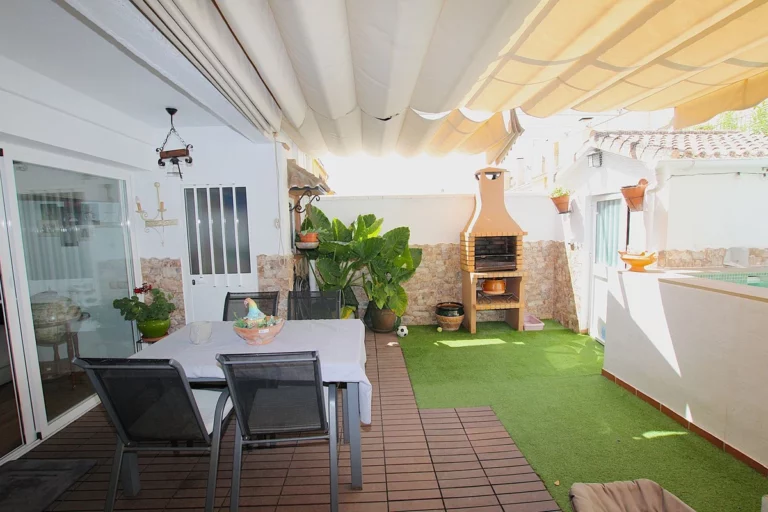 R5115250 | Townhouse in Marbella – € 610,000 – 3 beds, 2.5 baths