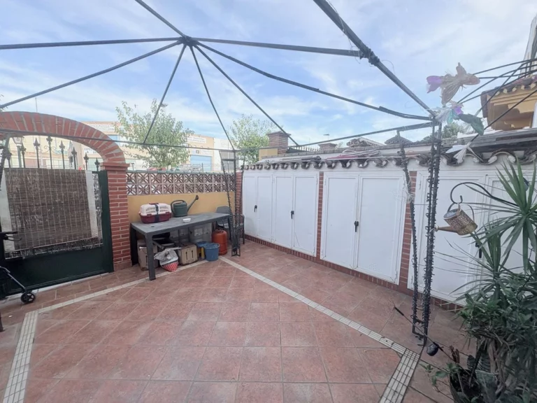 R5212261 | Townhouse in San Pedro de Alcántara – € 449,000 – 4 beds, 3 baths