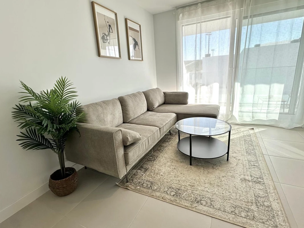 1-7980e48d732b6fc85c14b43b94d2aa54