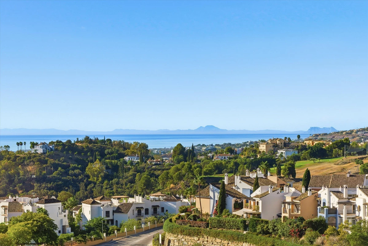 2-5bd7b9d04b45e33852eaf0ec6670150d