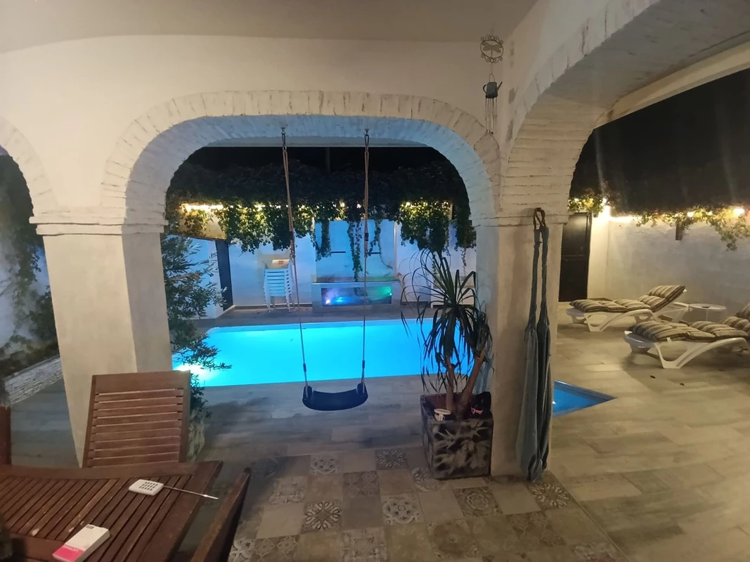 3-e898b2bb2a2fdfd06d2c39894dce8316