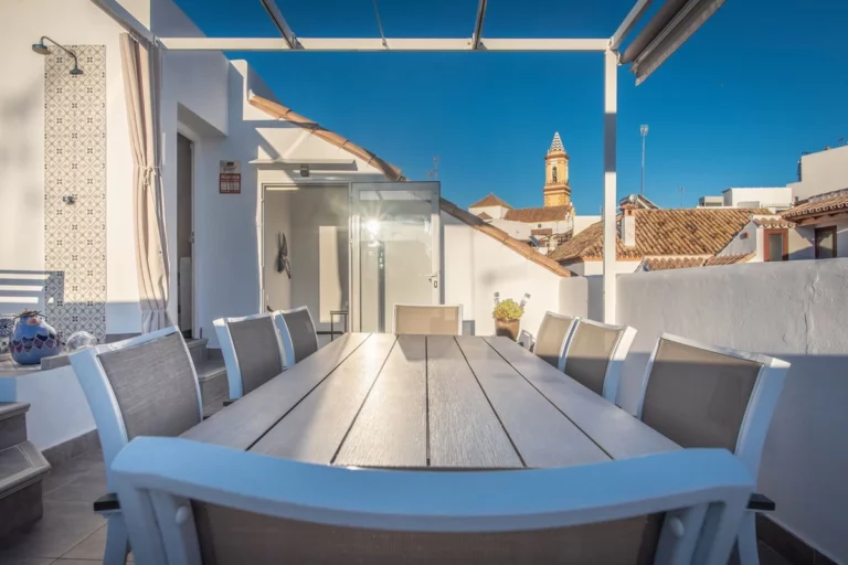 R5162305 | Penthouse in Estepona – € 490,000 – 2 beds, 2 baths