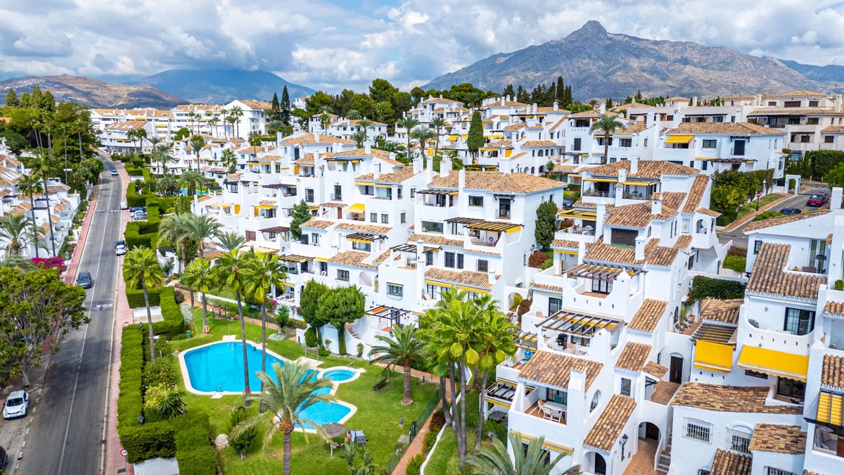 9-467d0cee5b725f3ef65f102a0c2e69c0