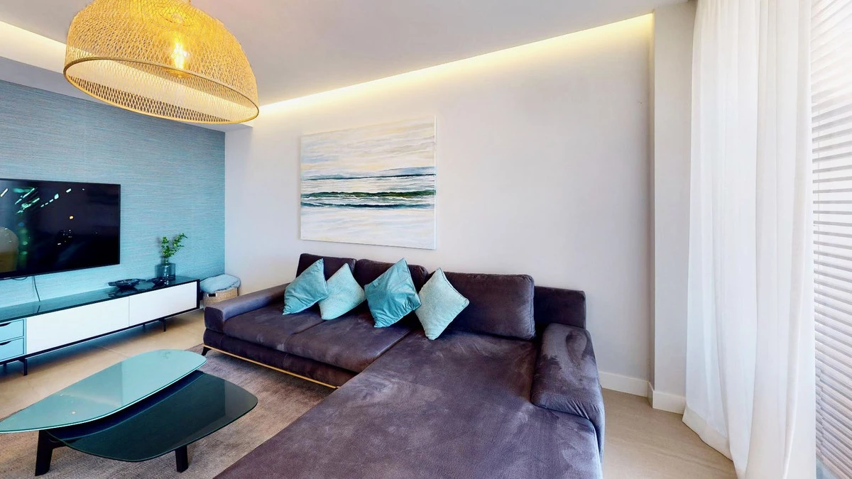 9-467d0cee5b725f3ef65f102a0c2e69c0