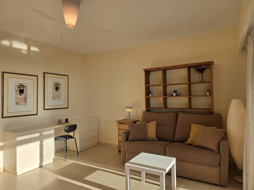 3-e898b2bb2a2fdfd06d2c39894dce8316