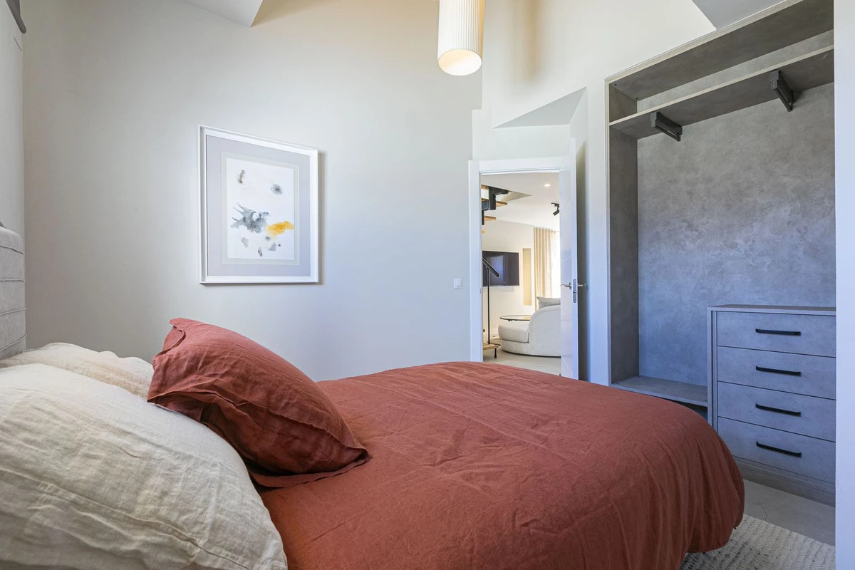 8-e64a9055bba3e77ac8aca3b893cdf826