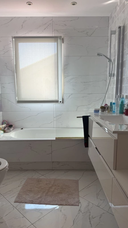 9-467d0cee5b725f3ef65f102a0c2e69c0