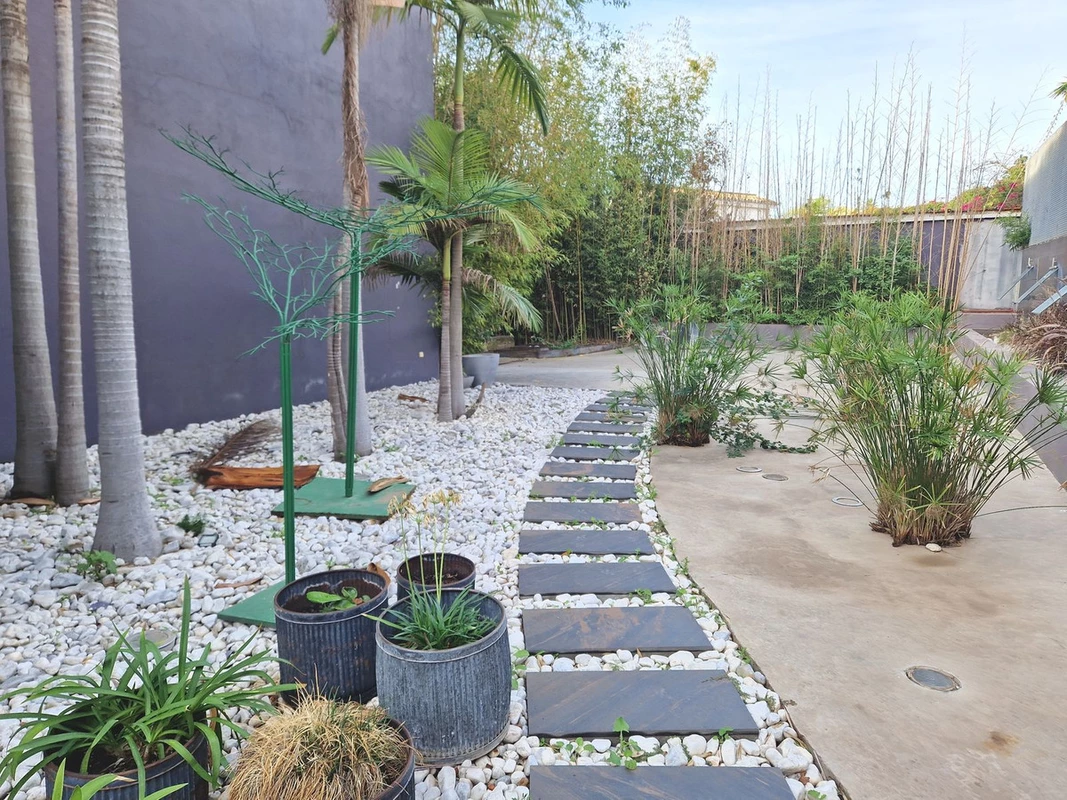 7-aa4cc561180b369757c0bb4af9886cd3