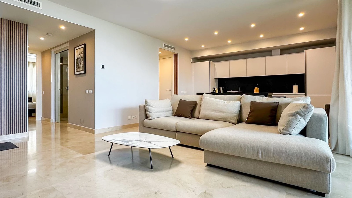 2-5bd7b9d04b45e33852eaf0ec6670150d