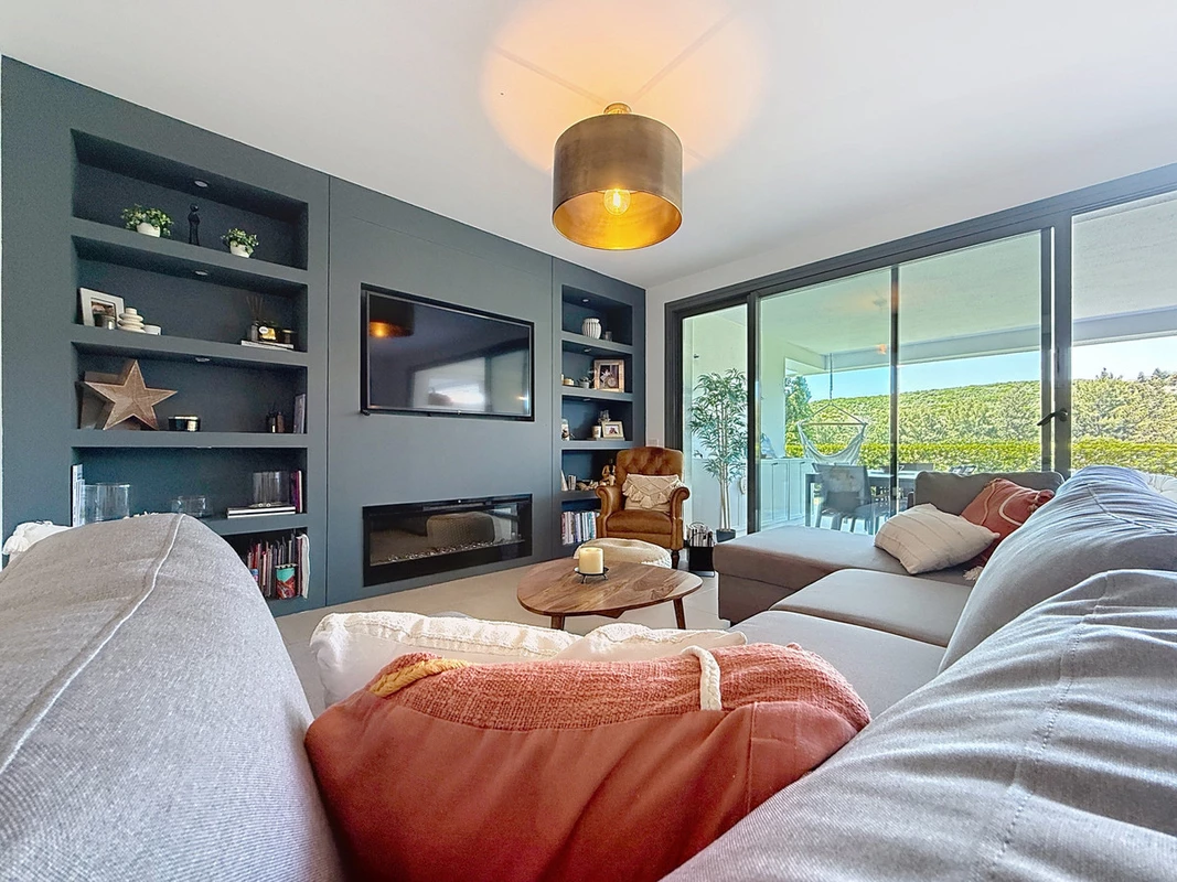 7-aa4cc561180b369757c0bb4af9886cd3