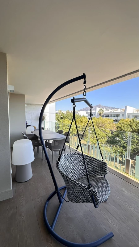 R5206102 | Middle Floor Apartment in San Pedro de Alcántara – € 1,075,000 – 3 beds, 2 baths