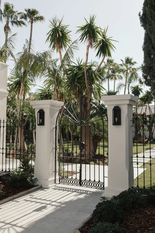 7-aa4cc561180b369757c0bb4af9886cd3