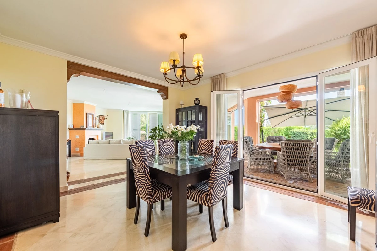 6-241328e1bcc9c0d8ce1222beb6c967a8