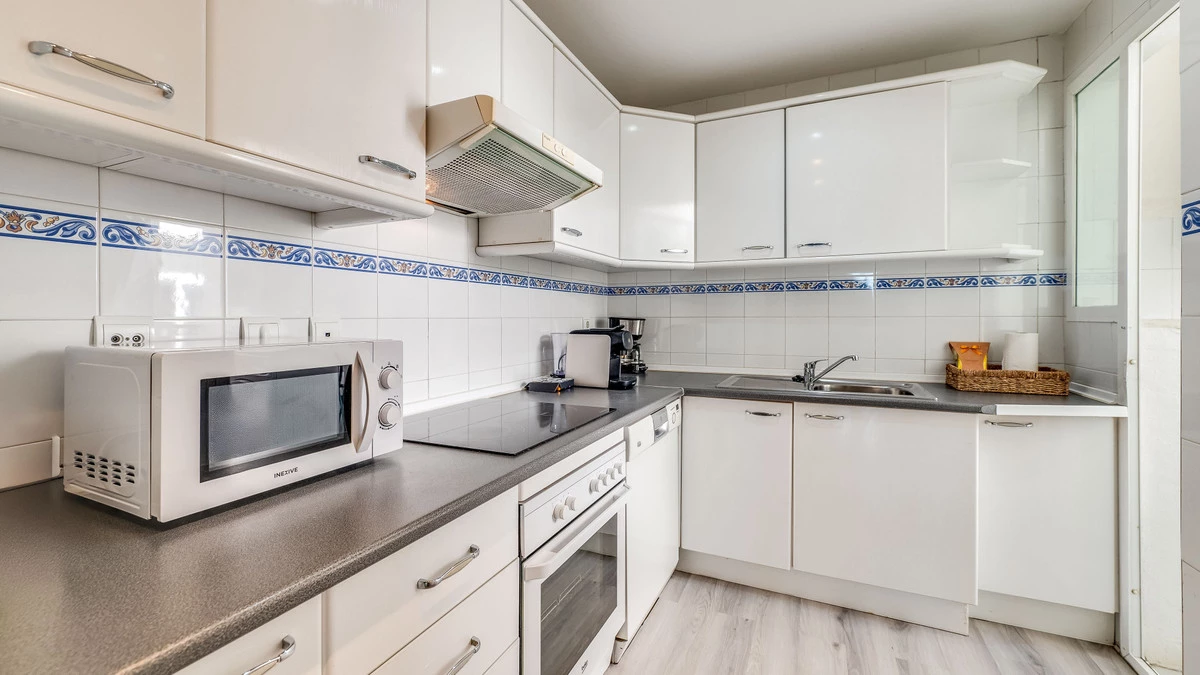 7-aa4cc561180b369757c0bb4af9886cd3