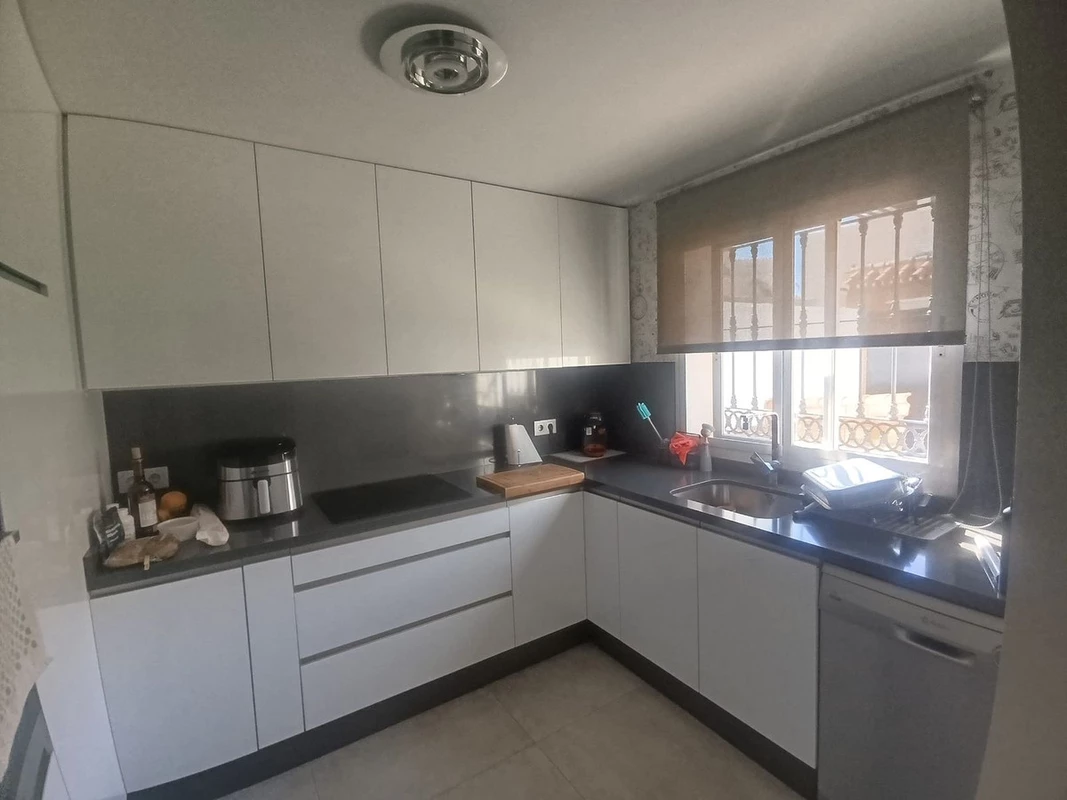 2-5bd7b9d04b45e33852eaf0ec6670150d