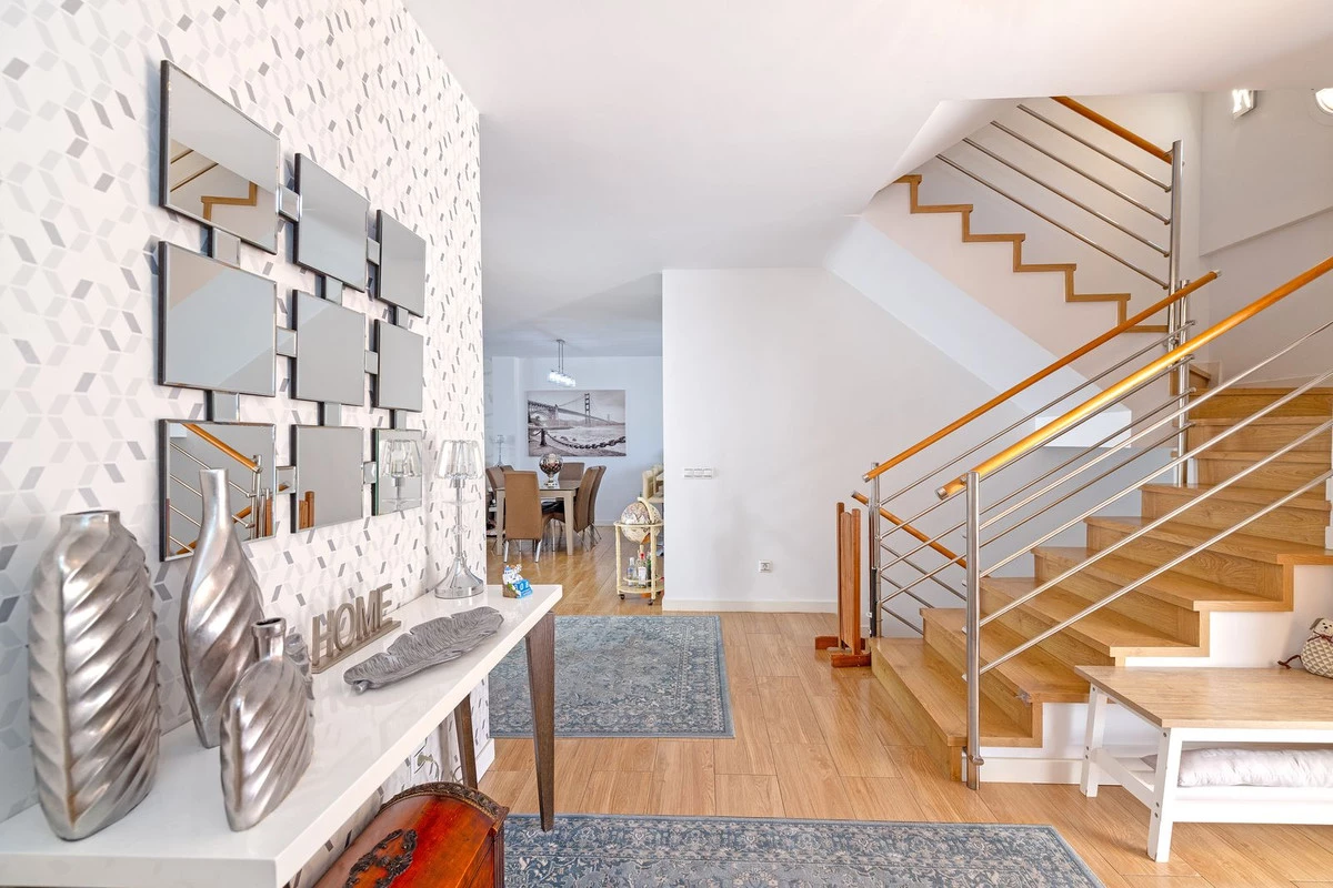 4-c23c0f86247804fa50226aecd8b0b2c8