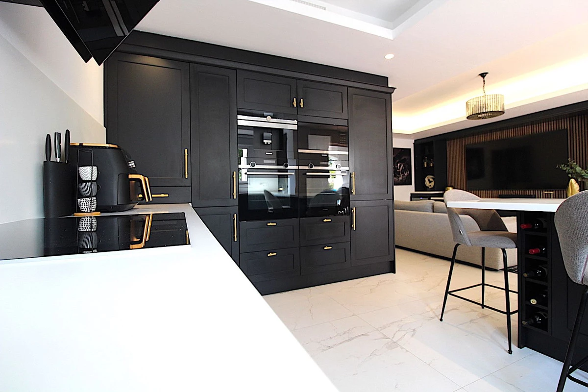 7-aa4cc561180b369757c0bb4af9886cd3