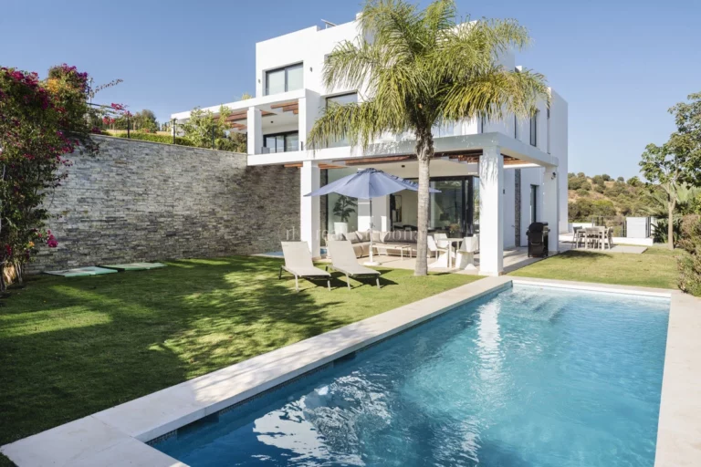 145443 | Villa in Marbella East – € 1,495,000 – 5 beds, 3 baths