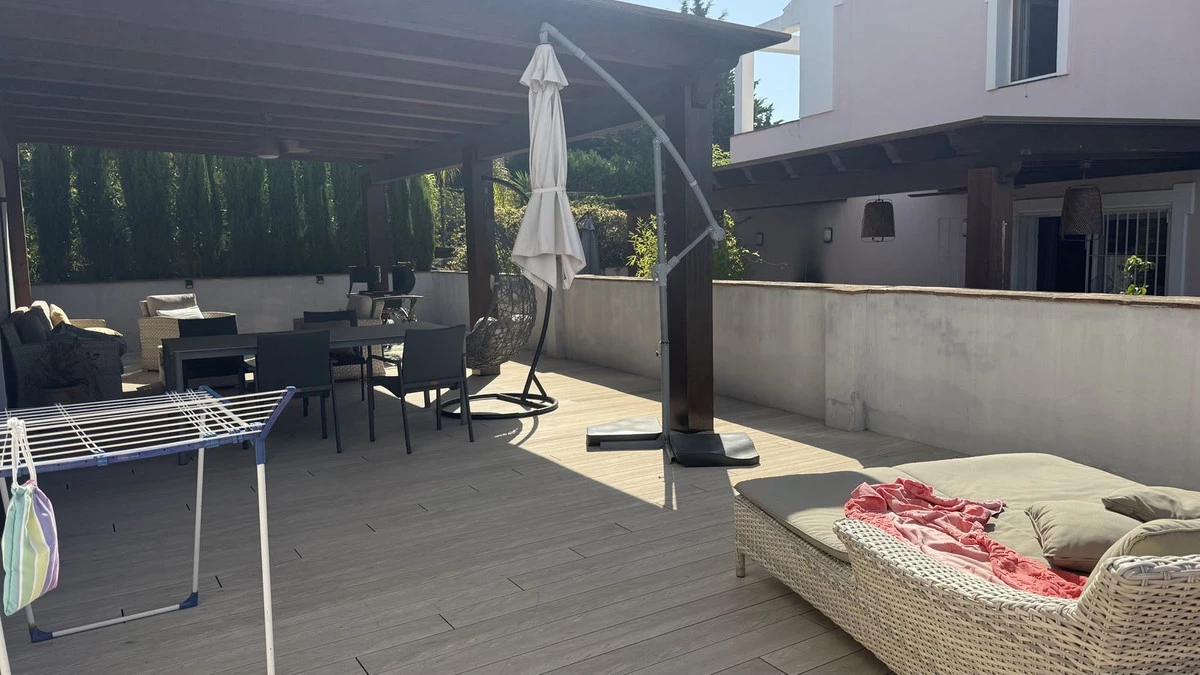 2-5bd7b9d04b45e33852eaf0ec6670150d