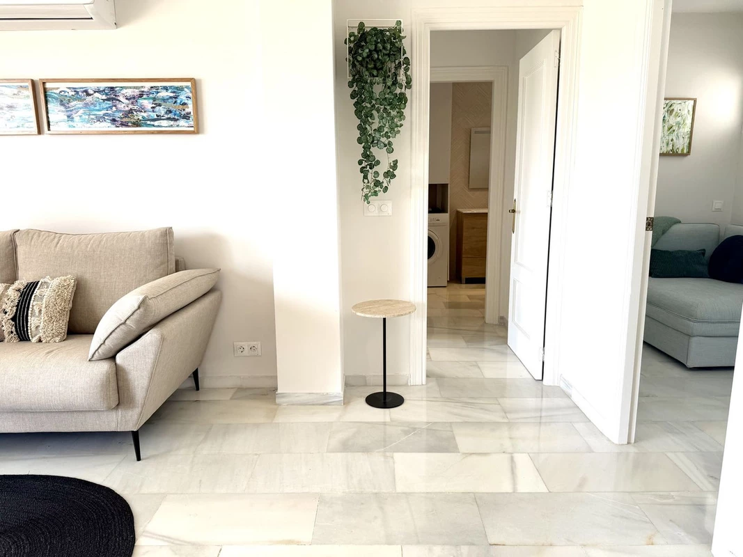 7-aa4cc561180b369757c0bb4af9886cd3