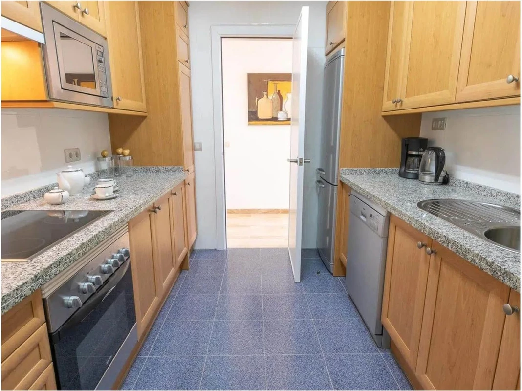 2-5bd7b9d04b45e33852eaf0ec6670150d