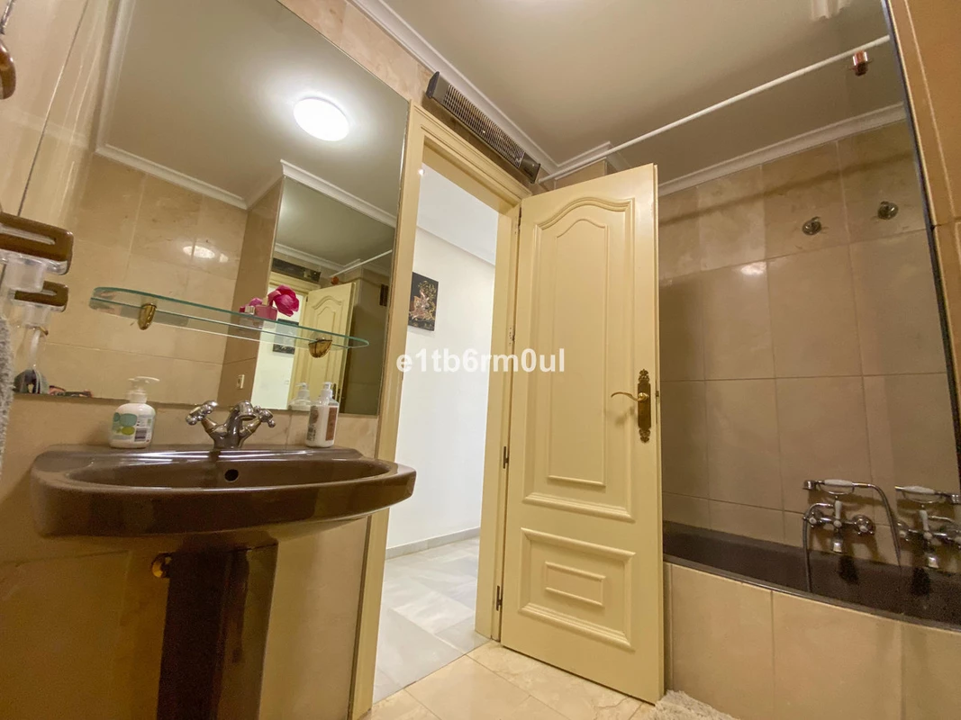 9-467d0cee5b725f3ef65f102a0c2e69c0