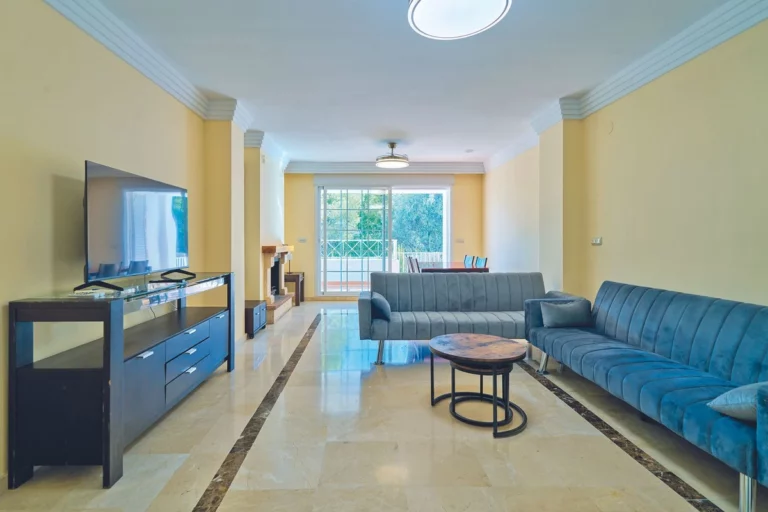 R5203999 | Ground Floor Apartment in Río Real – € 395,000 – 1 beds, 1 baths