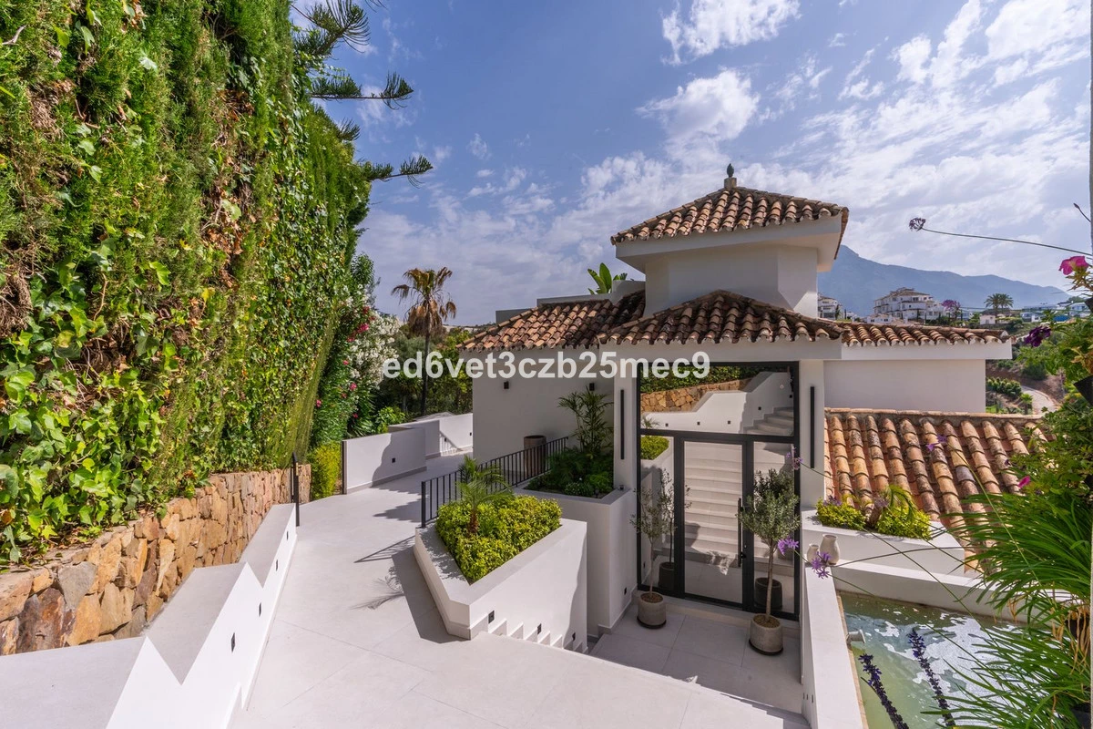 2-5bd7b9d04b45e33852eaf0ec6670150d