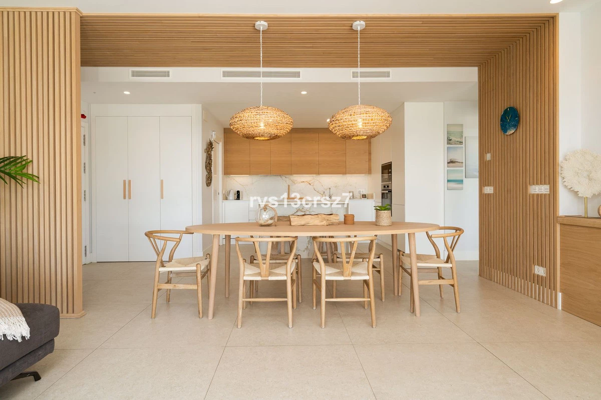 8-e64a9055bba3e77ac8aca3b893cdf826