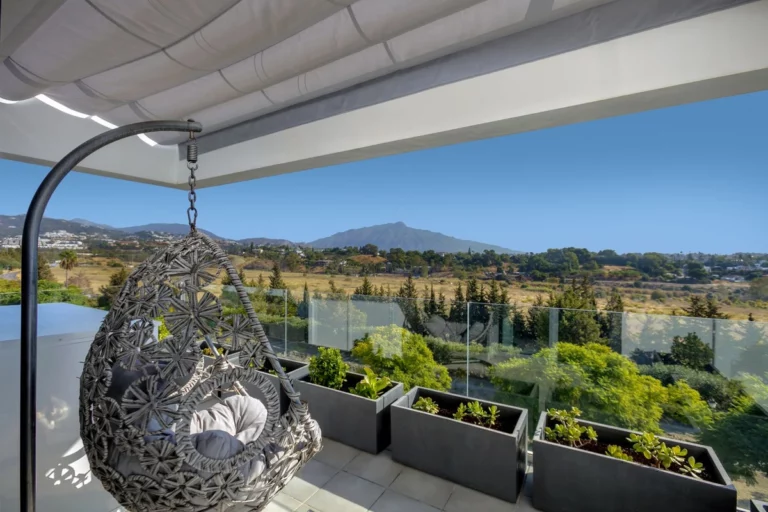 R5193622 | Penthouse in Benahavís – € 695,000 – 2 beds, 2 baths