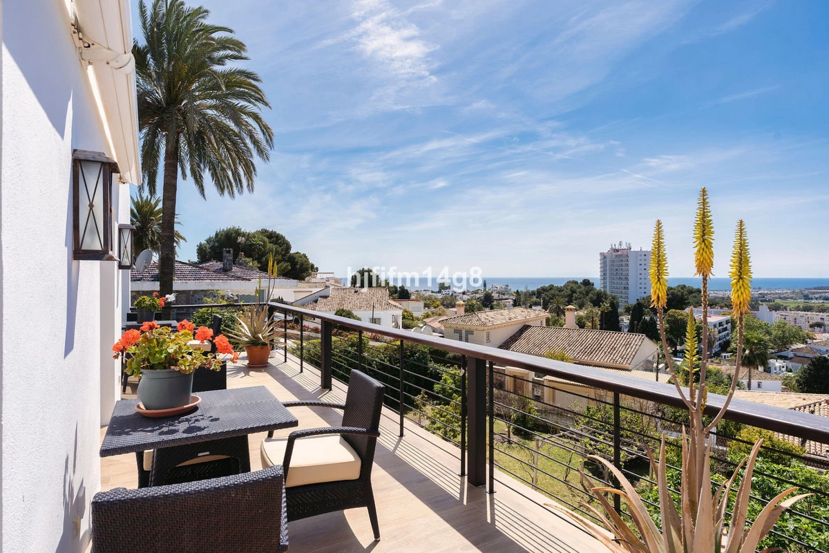 7-aa4cc561180b369757c0bb4af9886cd3