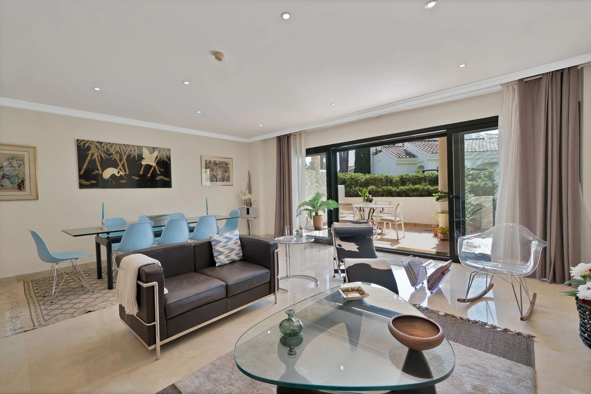 3-e898b2bb2a2fdfd06d2c39894dce8316