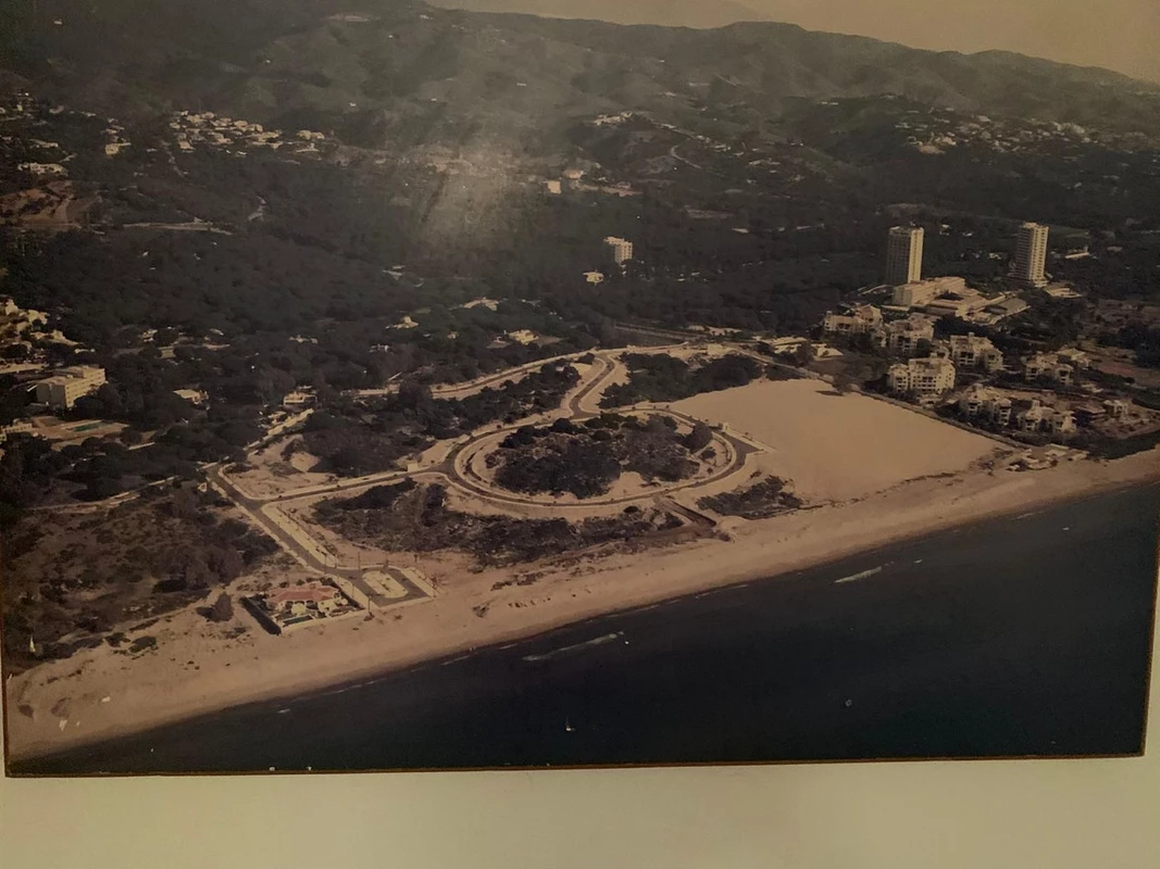 2-5bd7b9d04b45e33852eaf0ec6670150d