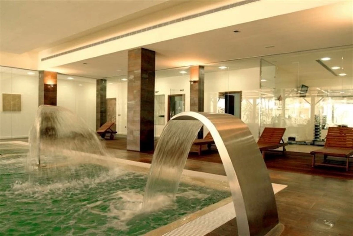 8-e64a9055bba3e77ac8aca3b893cdf826