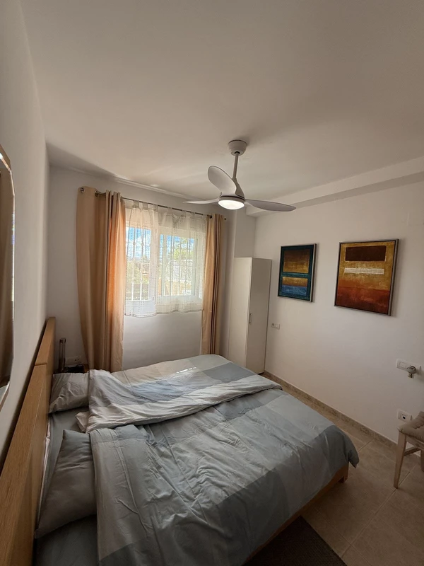 8-e64a9055bba3e77ac8aca3b893cdf826