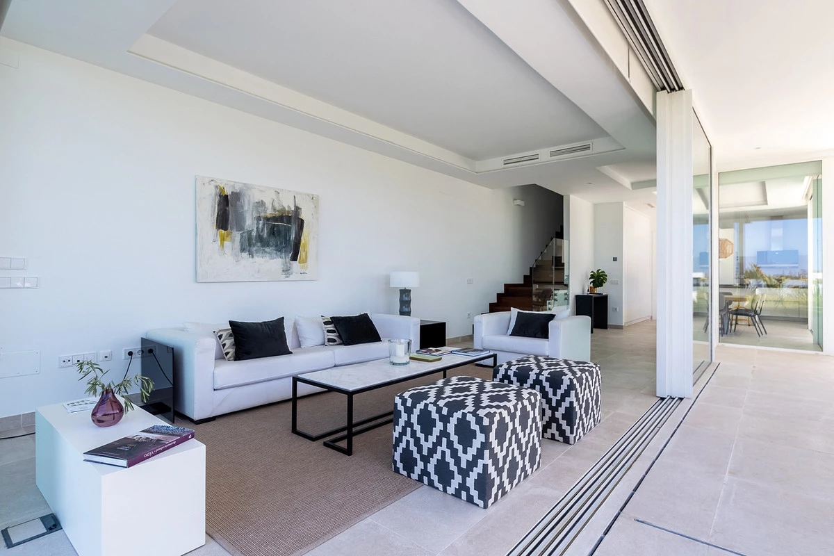 8-e64a9055bba3e77ac8aca3b893cdf826